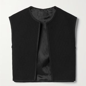 NILI LOTAN (Rou Vest) 💁‍♀️ 💎 🐈‍⬛